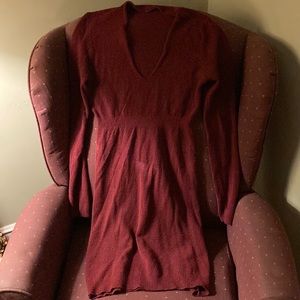 Striking Form-Fitting Maroon Cashmere / Wool Dress